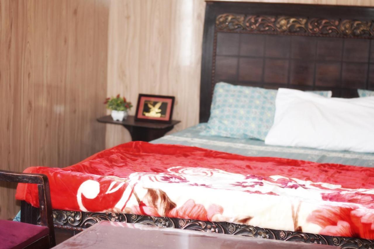 Skardu Lodge ภายนอก รูปภาพ