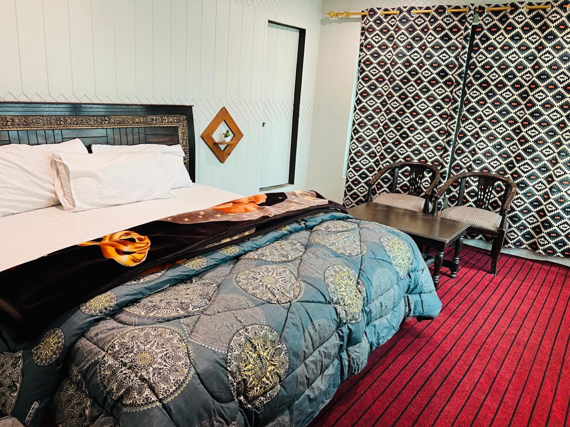 Skardu Lodge ภายนอก รูปภาพ